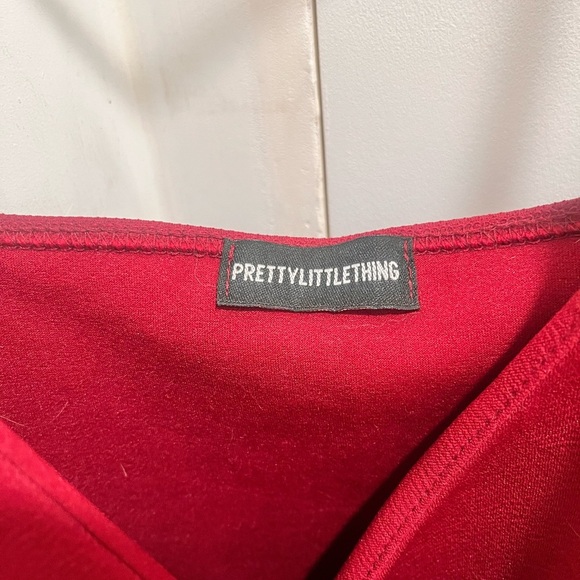 PrettyLittleThing Burgundy Red BodyCon Dress - Picture 2 of 2